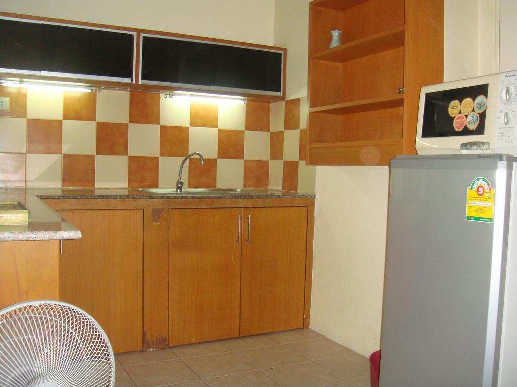 Indogee Apartments Pattaya Extérieur photo
