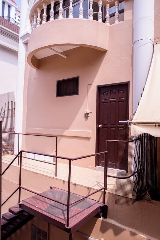 Indogee Apartments Pattaya Extérieur photo